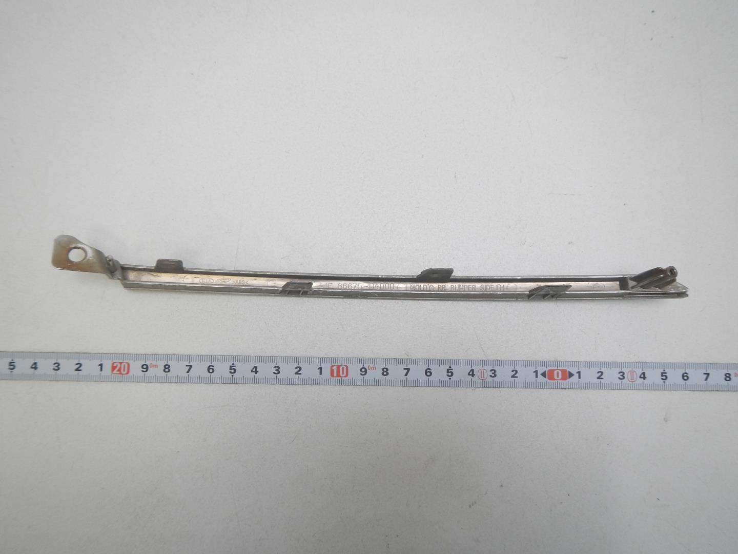 Молдинг заднего бампера