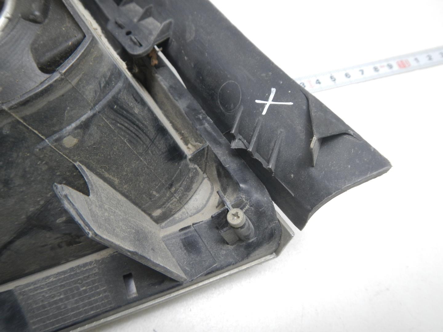 Фонарь задний правый