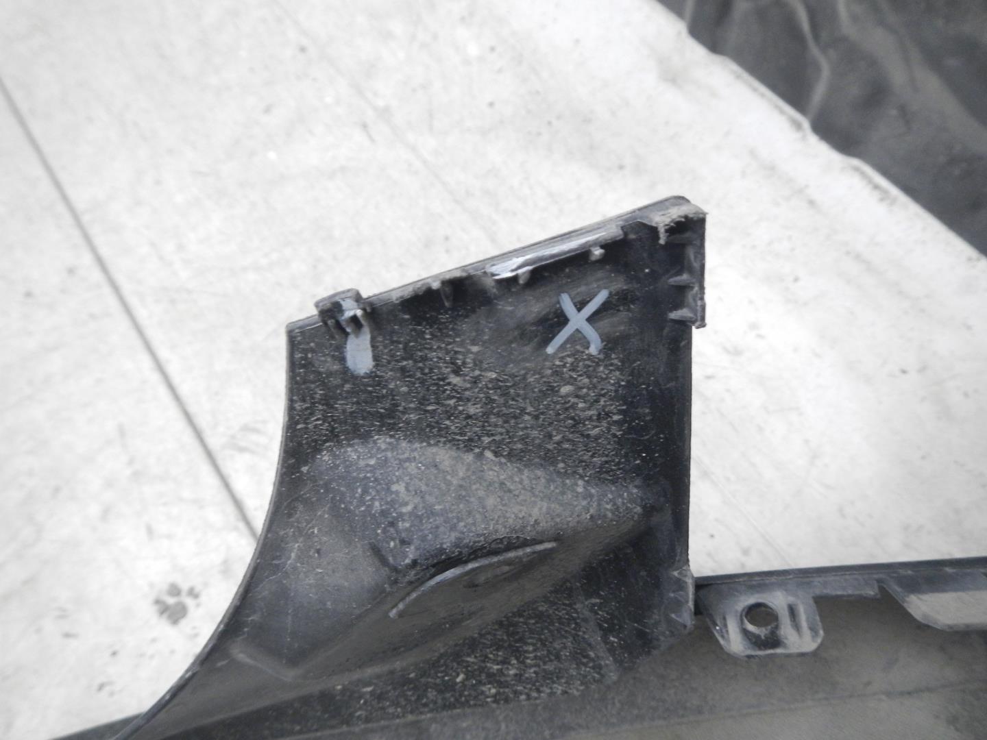 Бампер задний