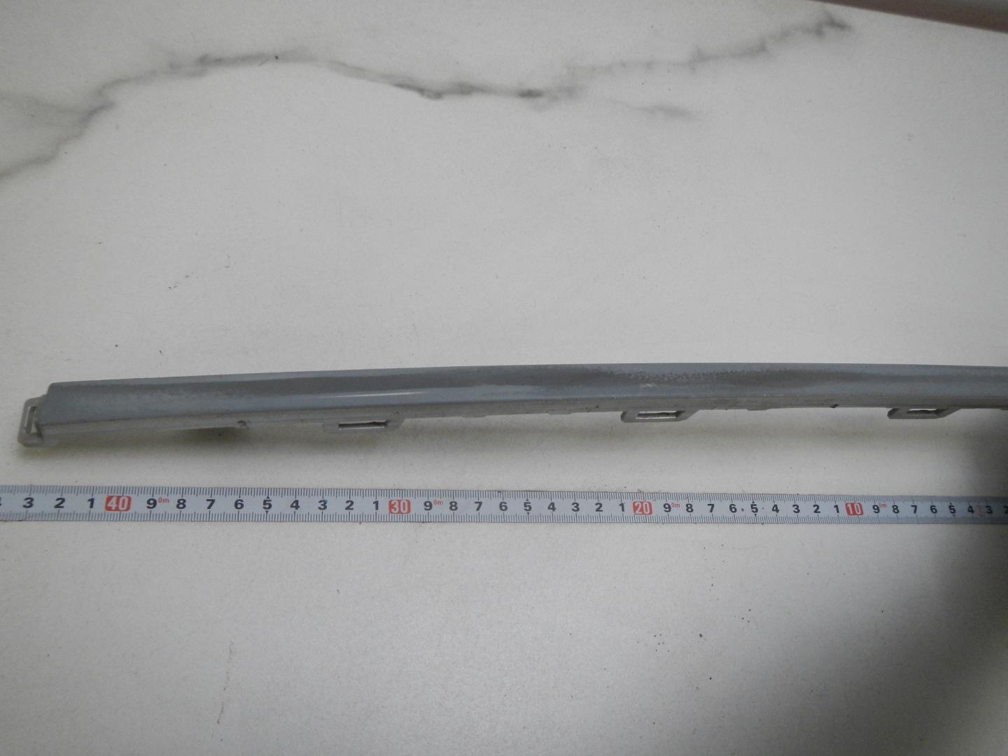 Молдинг заднего бампера