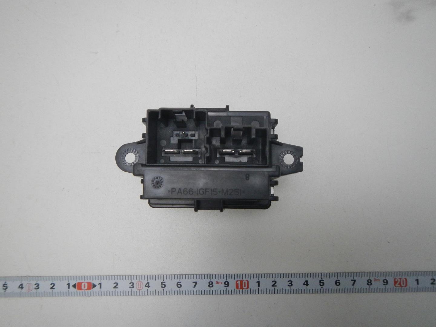 Резистор отопителя