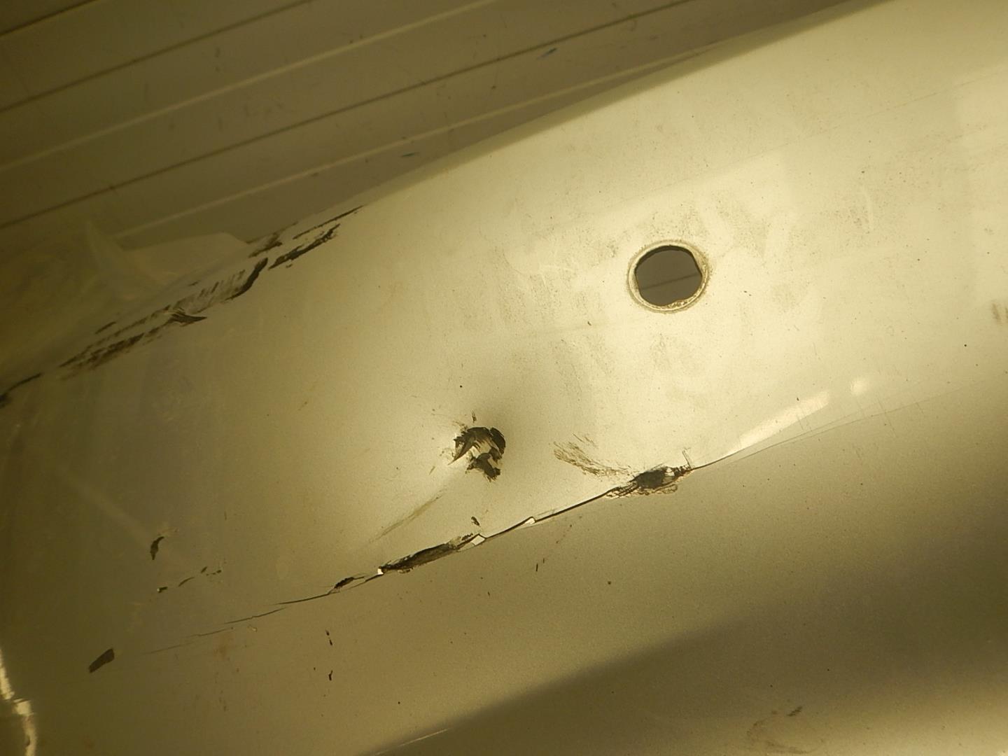 Бампер задний