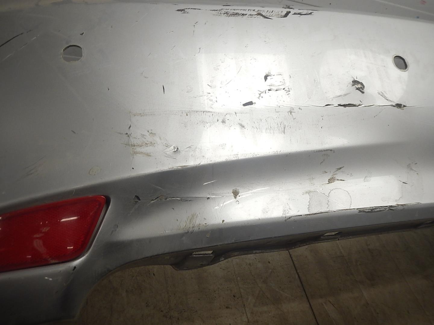 Бампер задний