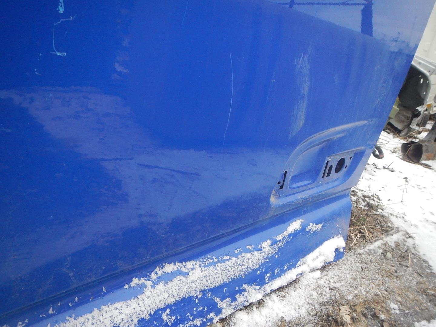 Дверь передняя левая