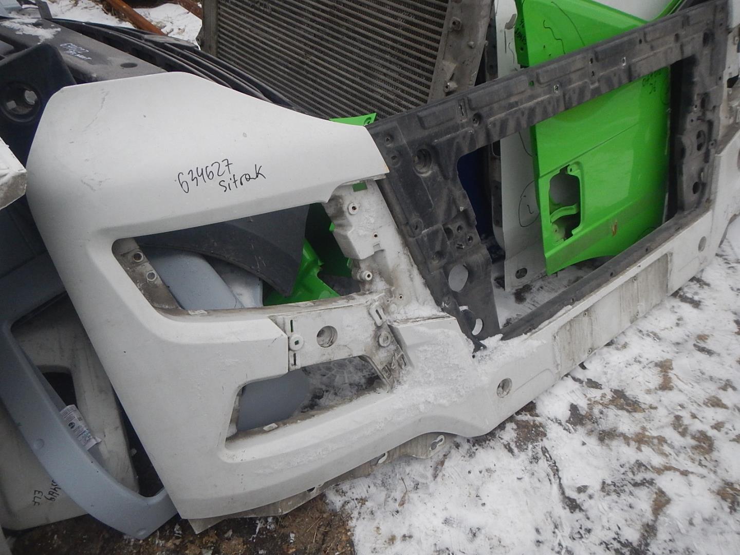 Бампер передний