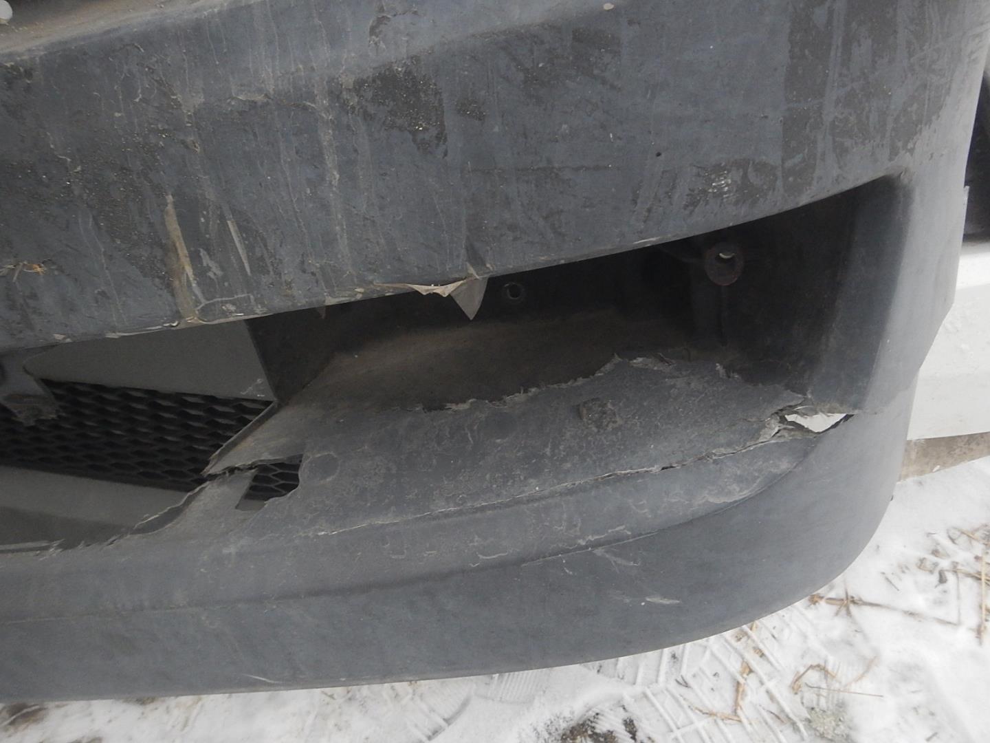 Бампер передний