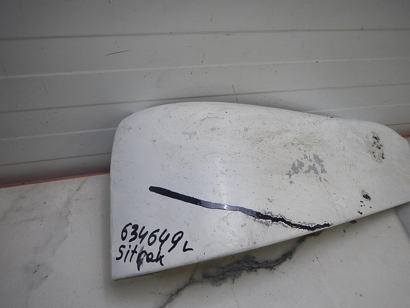 Накладка переднего бампера левая