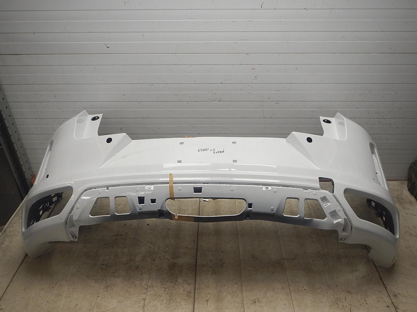 Бампер задний