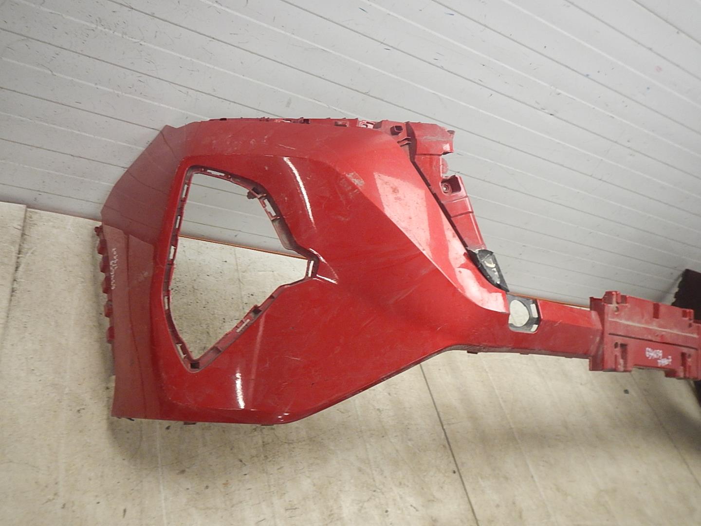 Бампер передний