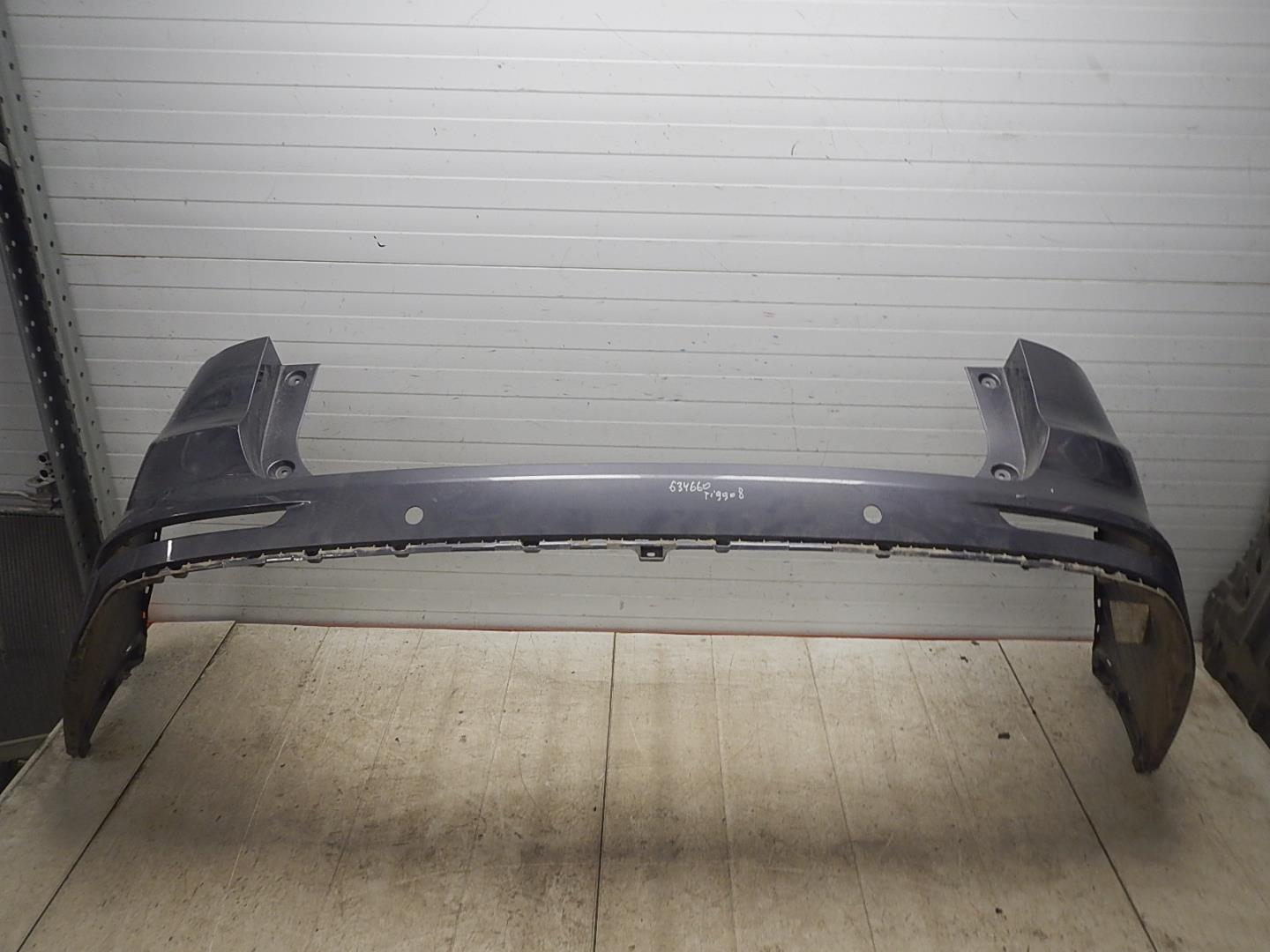 Бампер задний