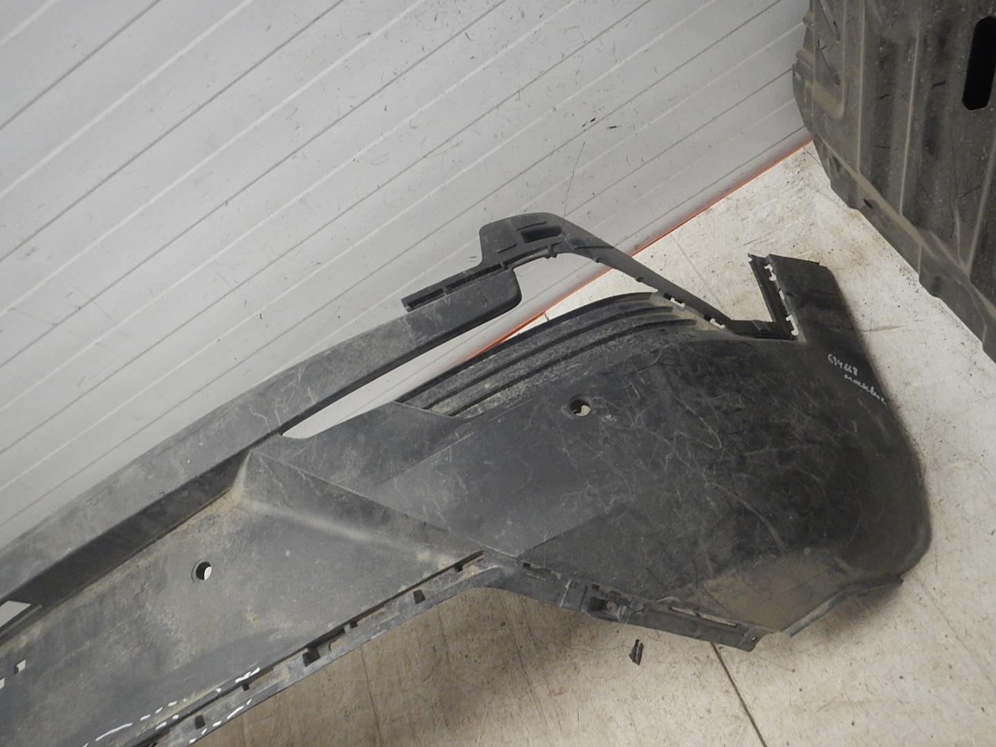 Бампер задний