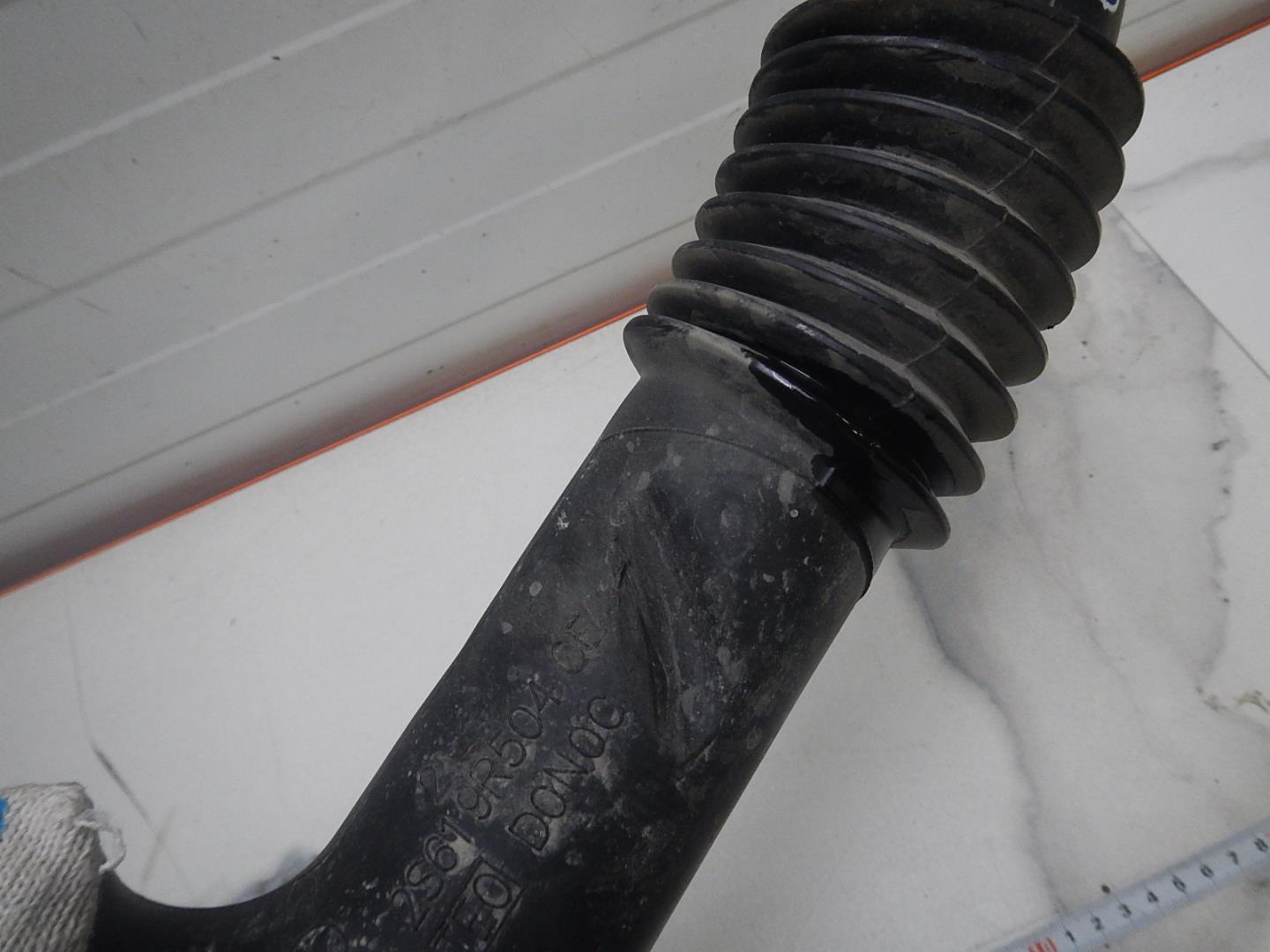 Патрубок воздушного фильтра