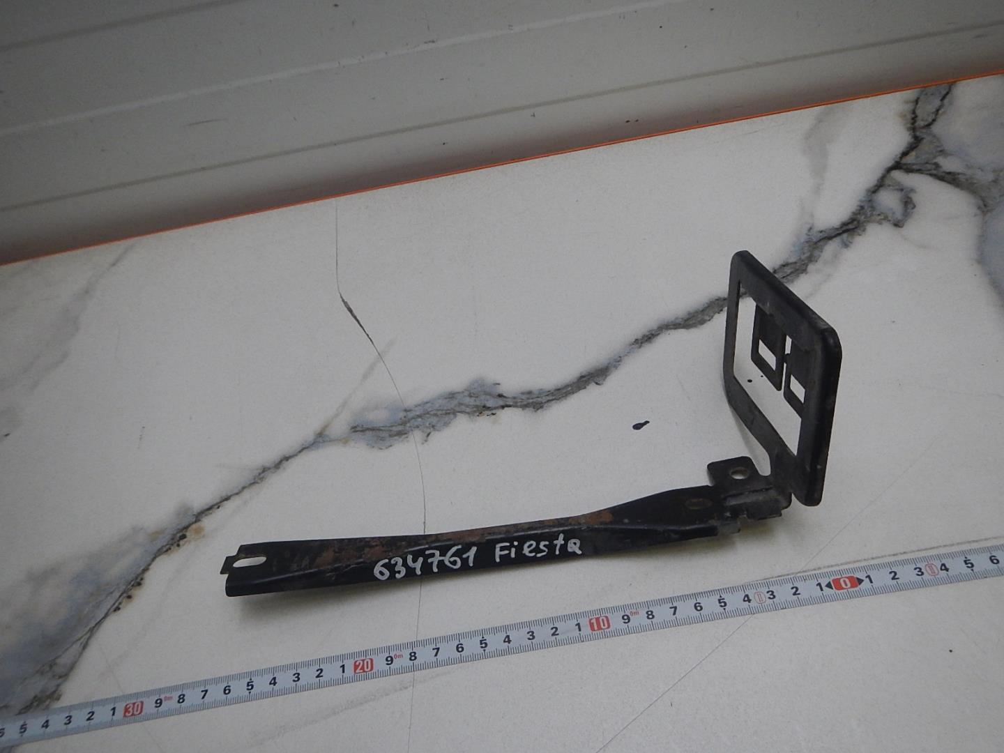 Крепление АКБ (корпус/подставка) для Fiesta (CBK) 2001-2007