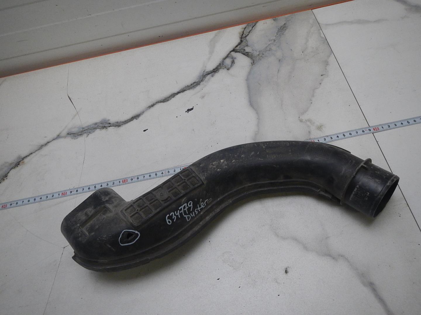 Патрубок воздушного фильтра