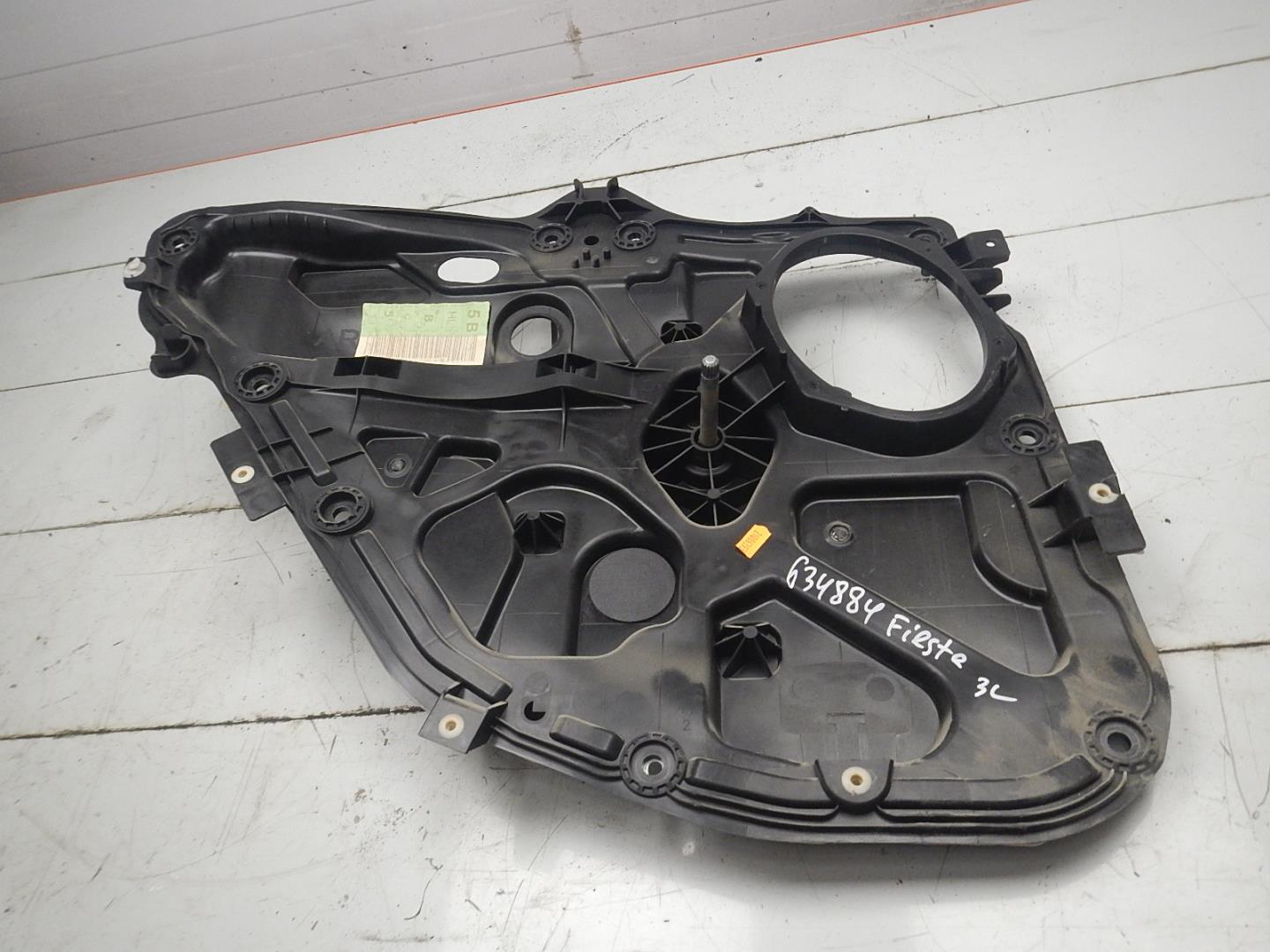 Стеклоподъемник механ. задний левый