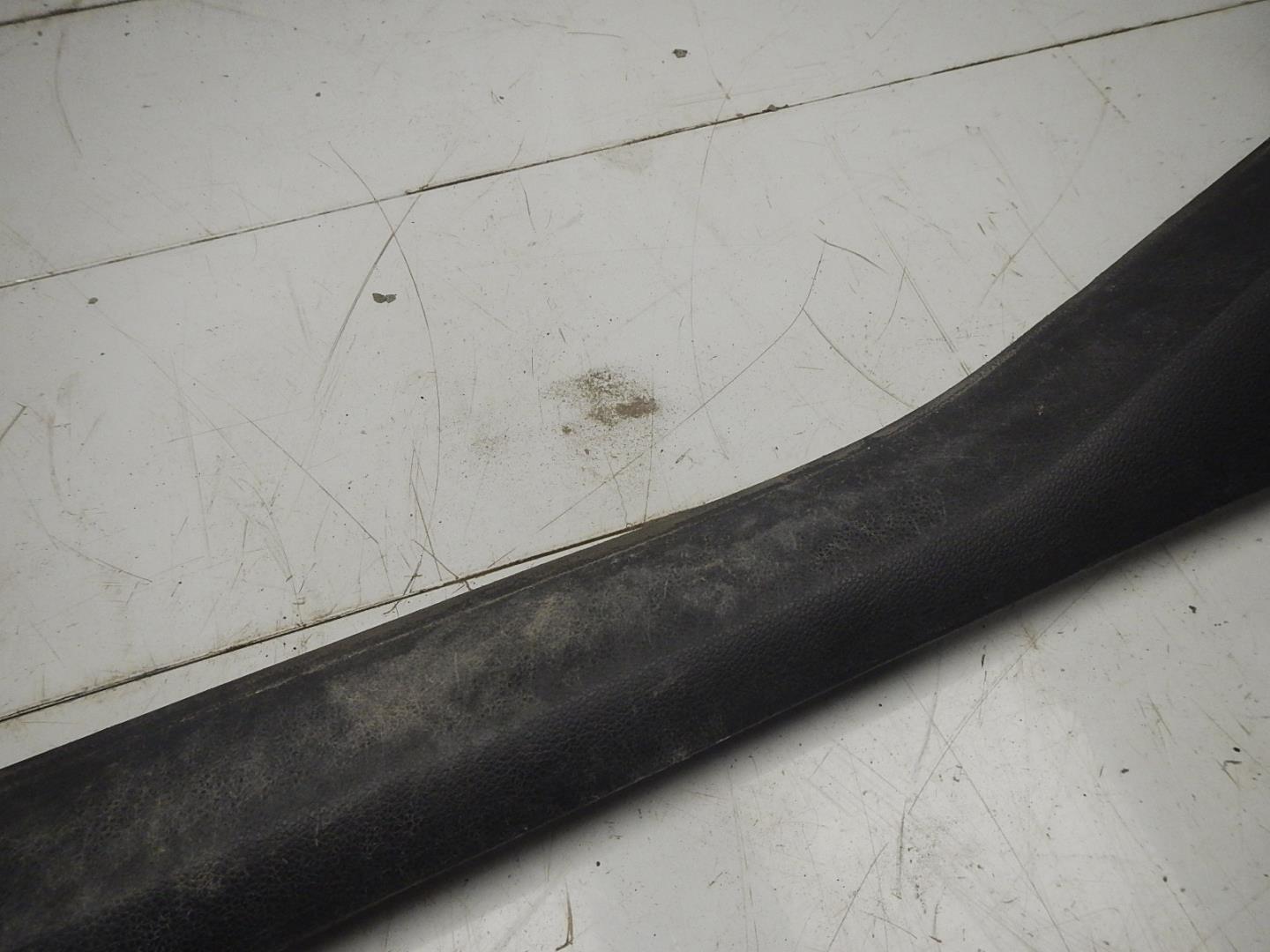 Накладка порога (внутренняя)