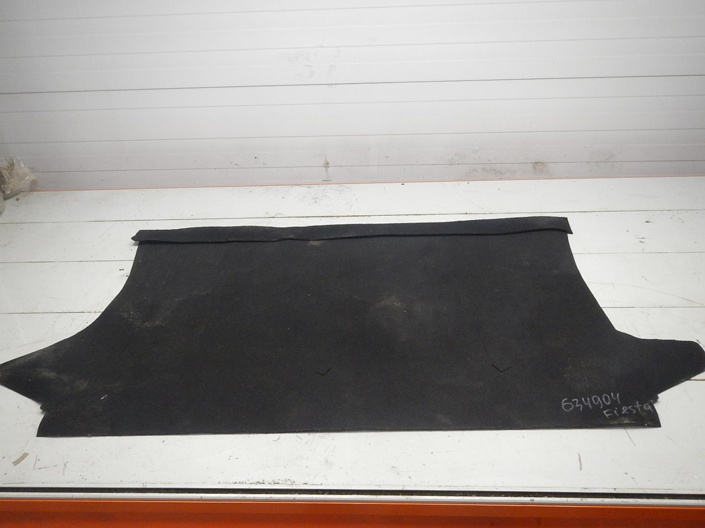 Пол багажника