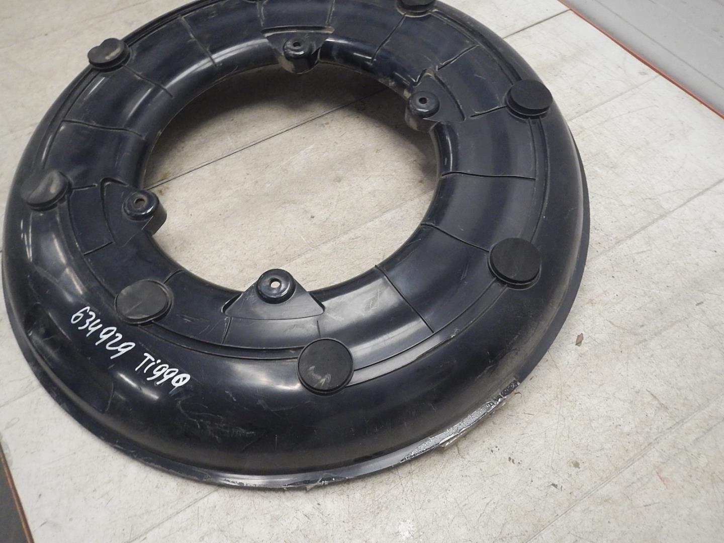 Чехол запасного колеса