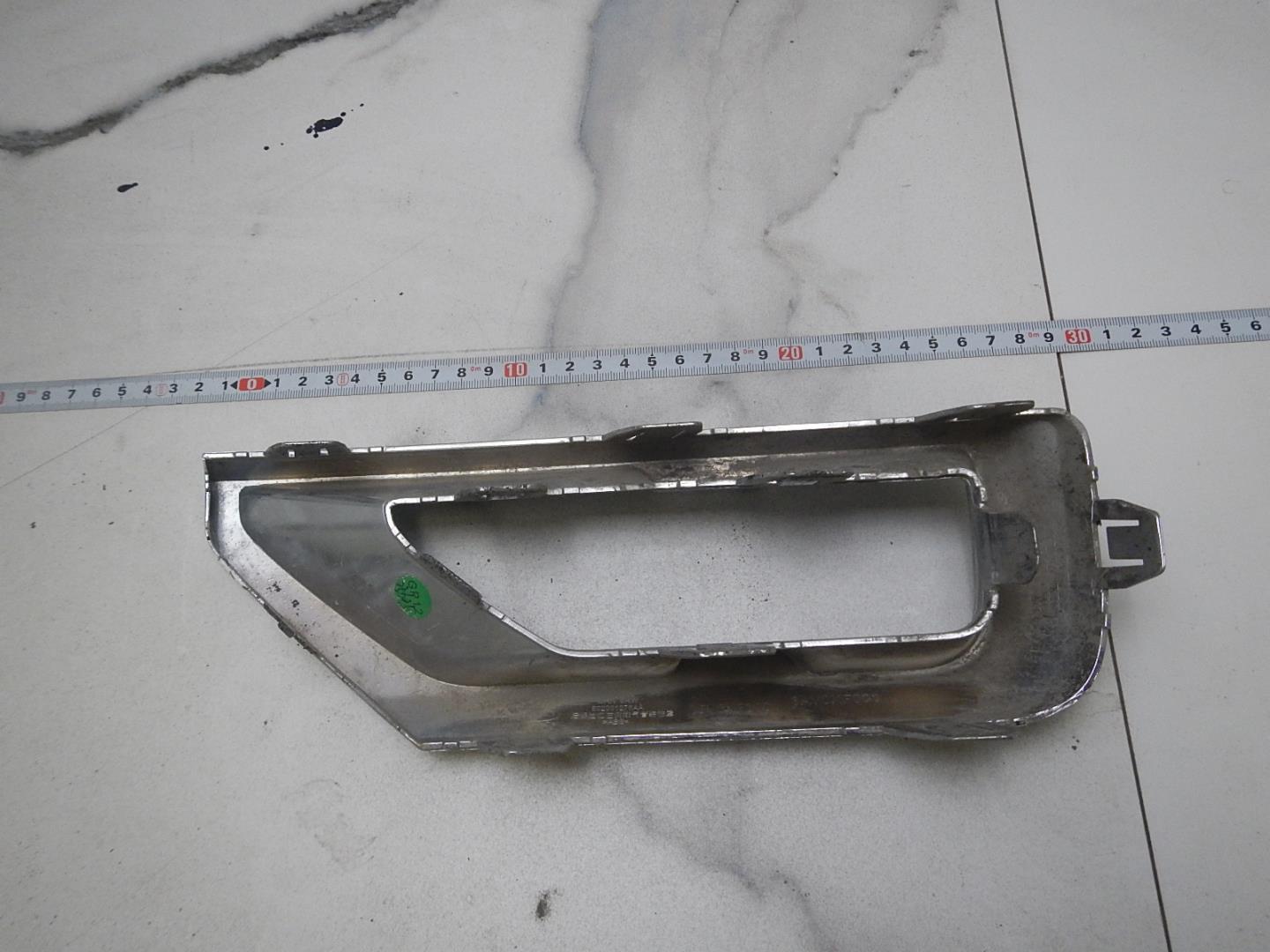 Накладка заднего бампера левая