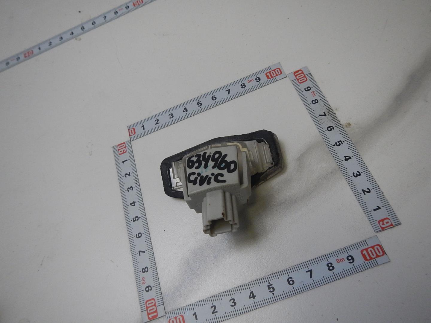 Фонарь подсветки номера