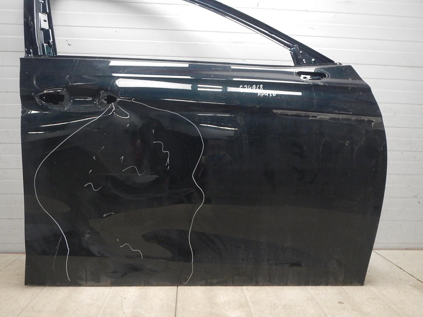 Дверь передняя правая