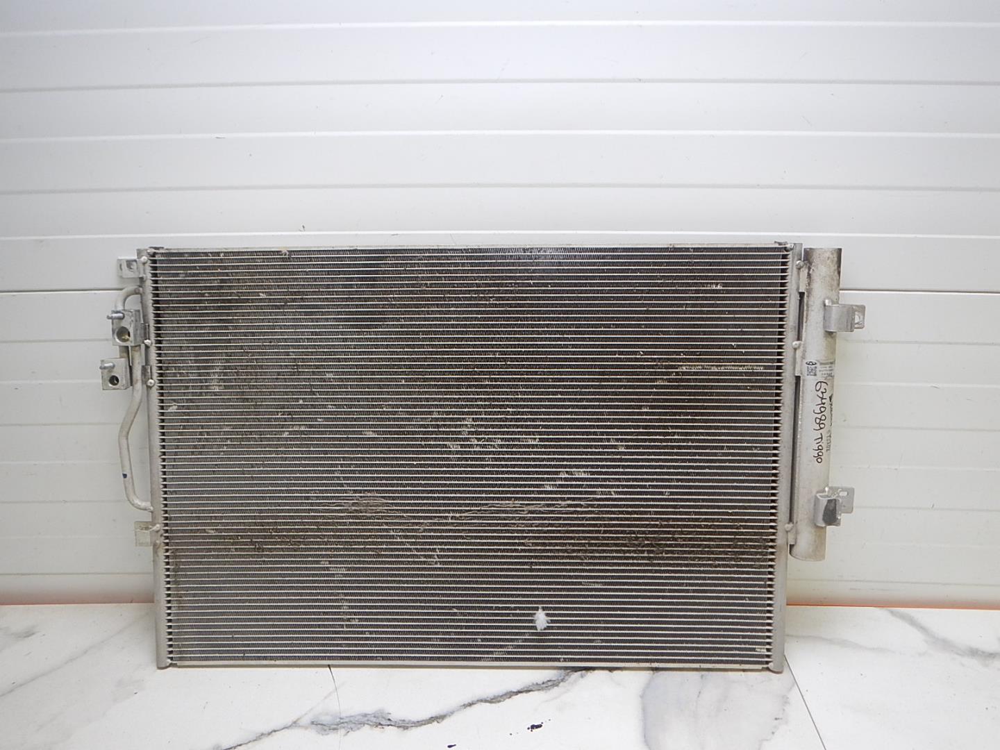 Радиатор кондиционера / конденсер