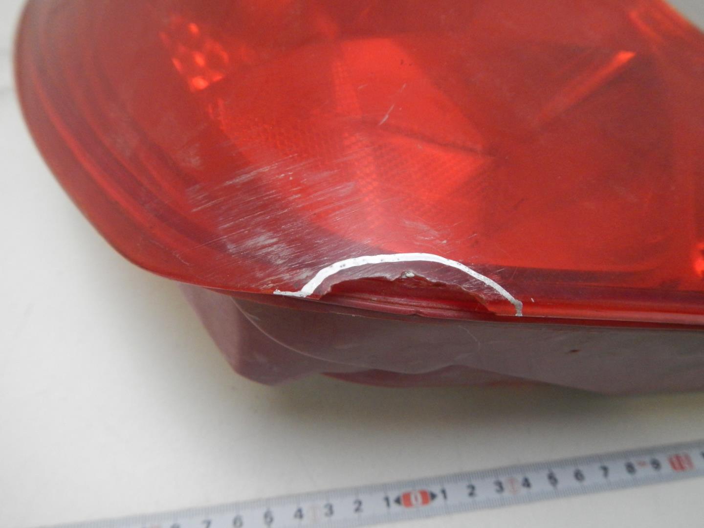 Фонарь задний левый