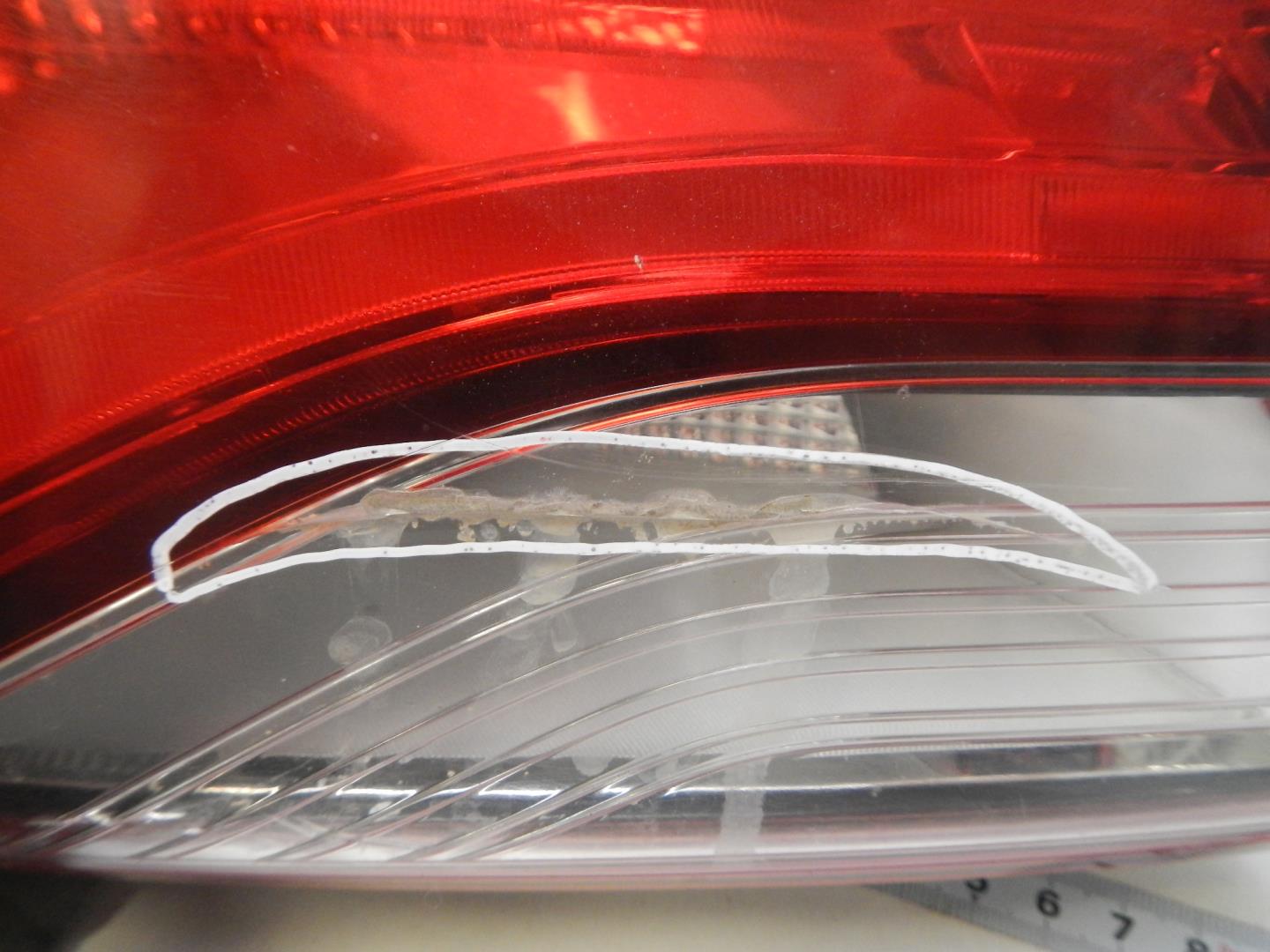 Фонарь задний левый