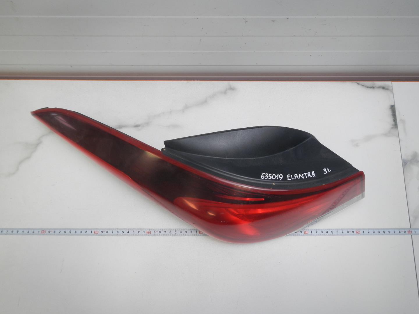 Фонарь задний левый