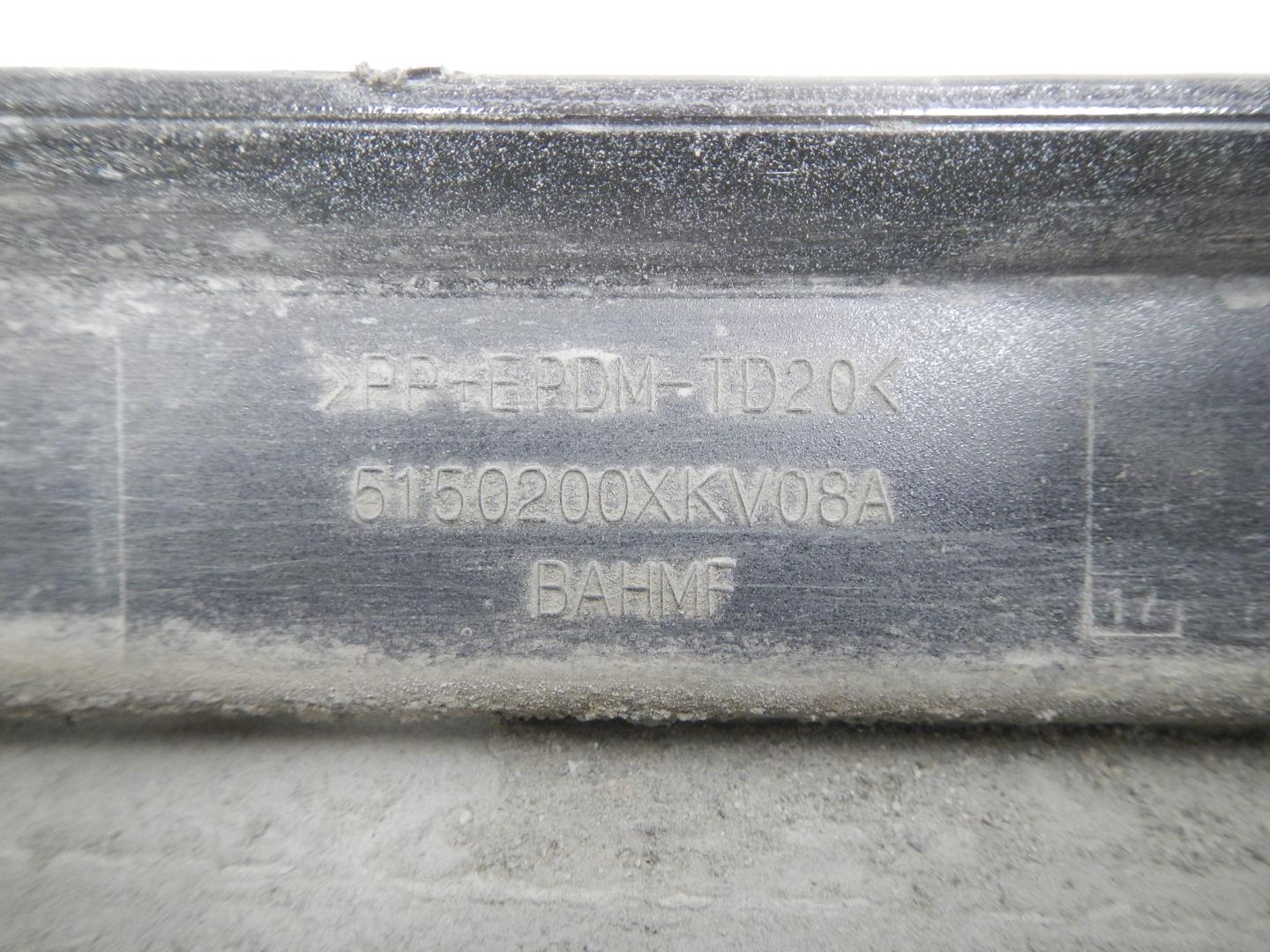 Подножка правая