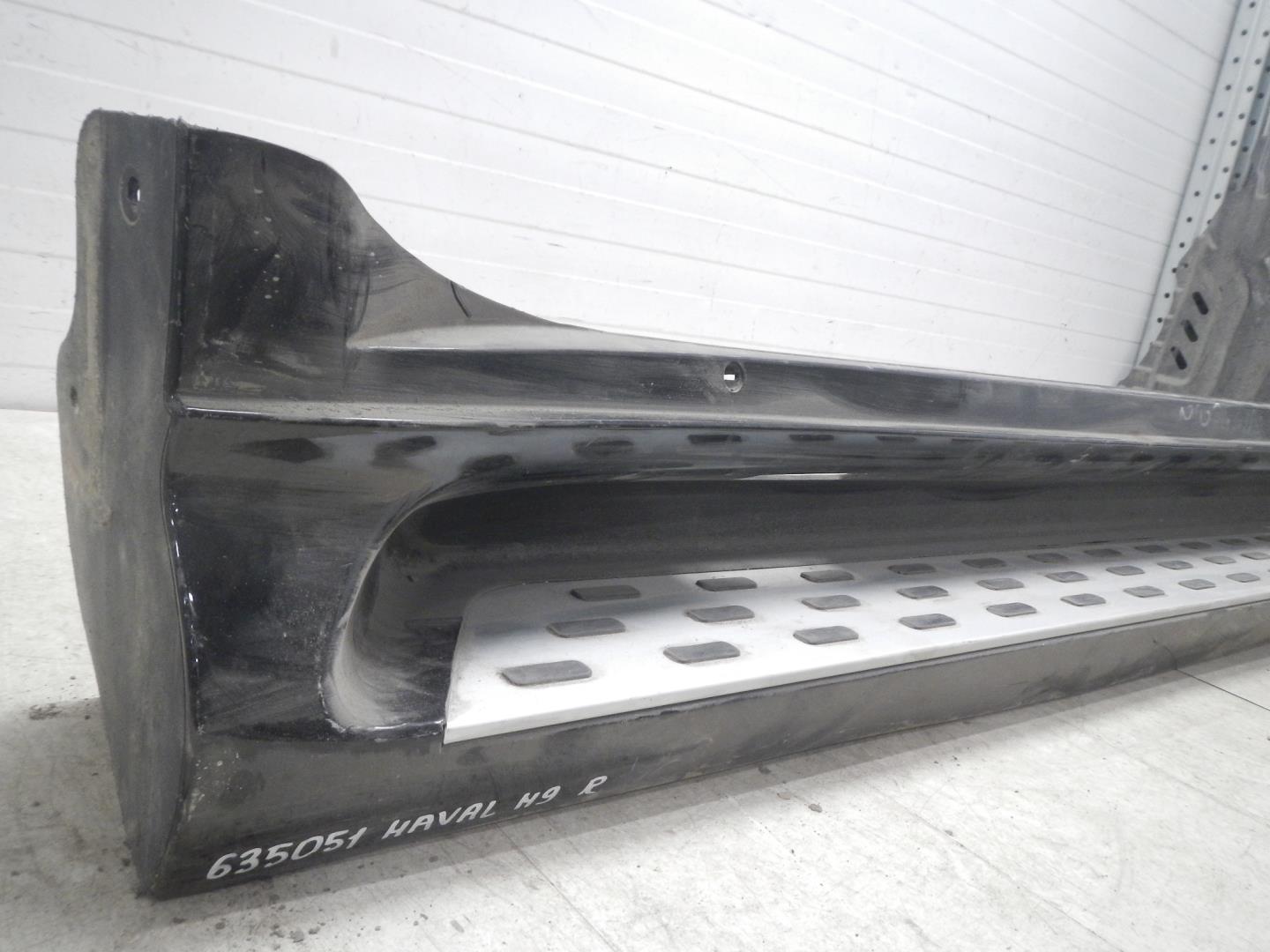 Подножка правая