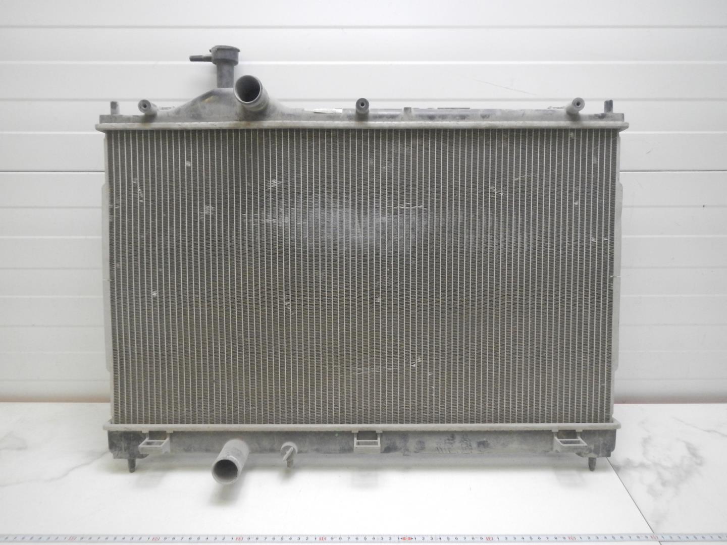 Радиатор охлаждения двигателя основной