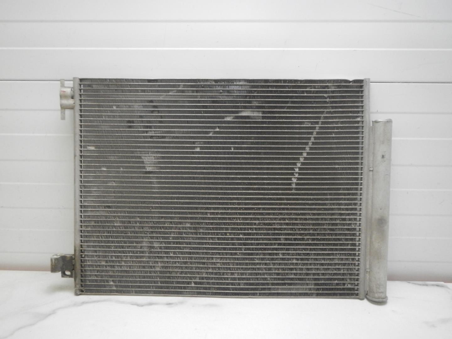 Радиатор кондиционера / конденсер