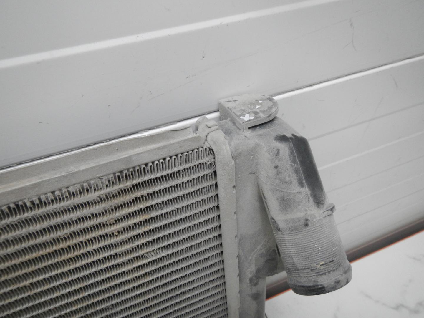 Радиатор охлаждения двигателя основной