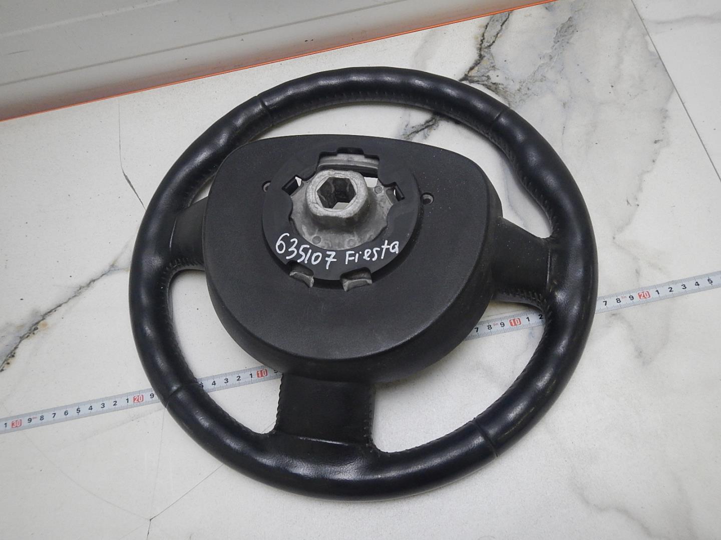 Рулевое колесо (руль)