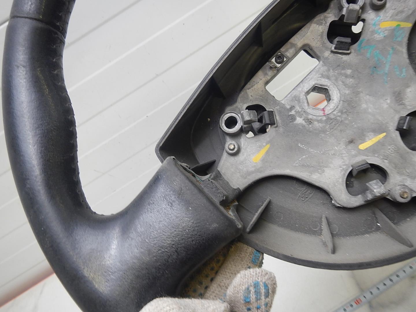 Рулевое колесо (руль)