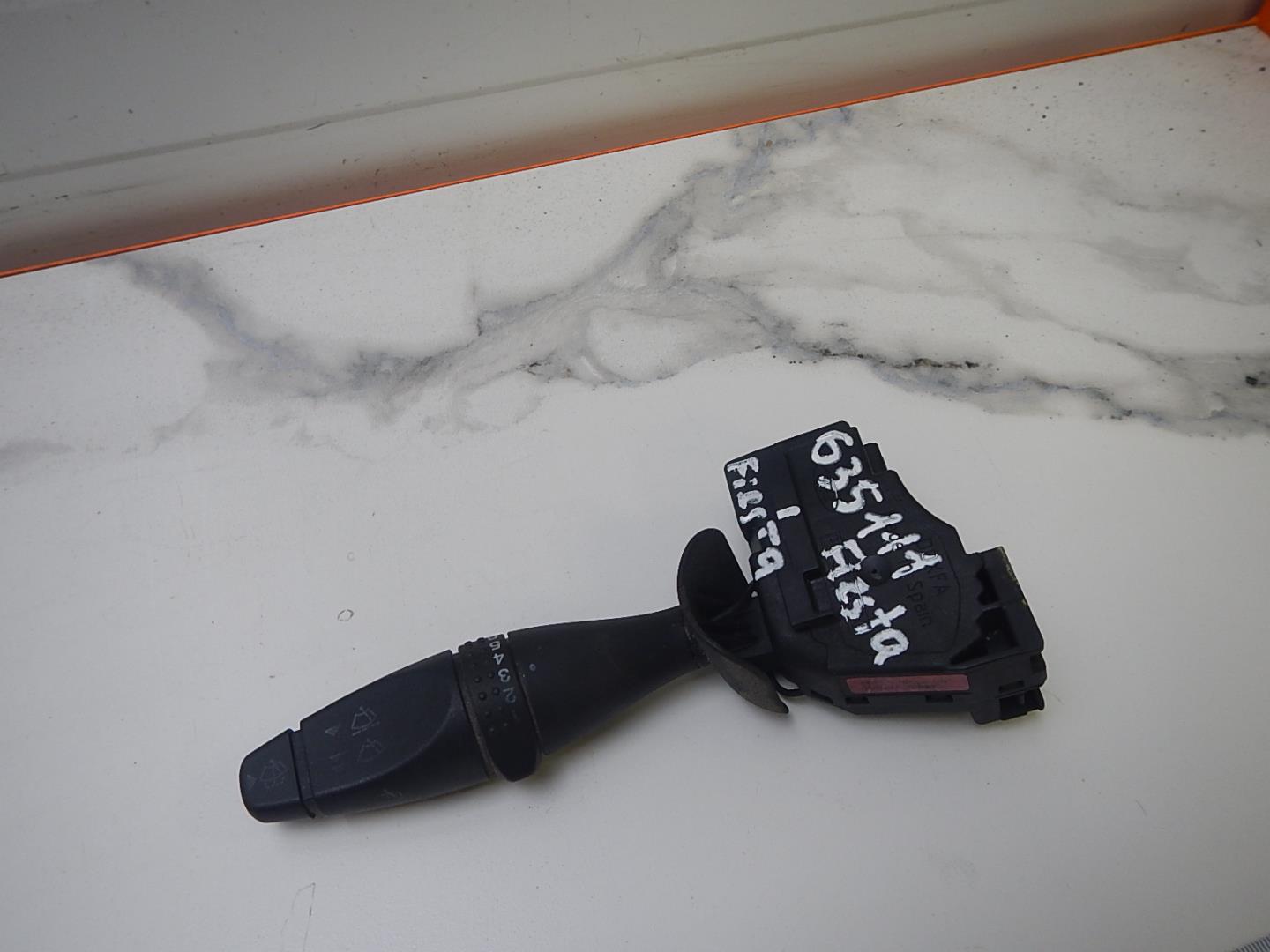 Переключатель стеклоочистителей