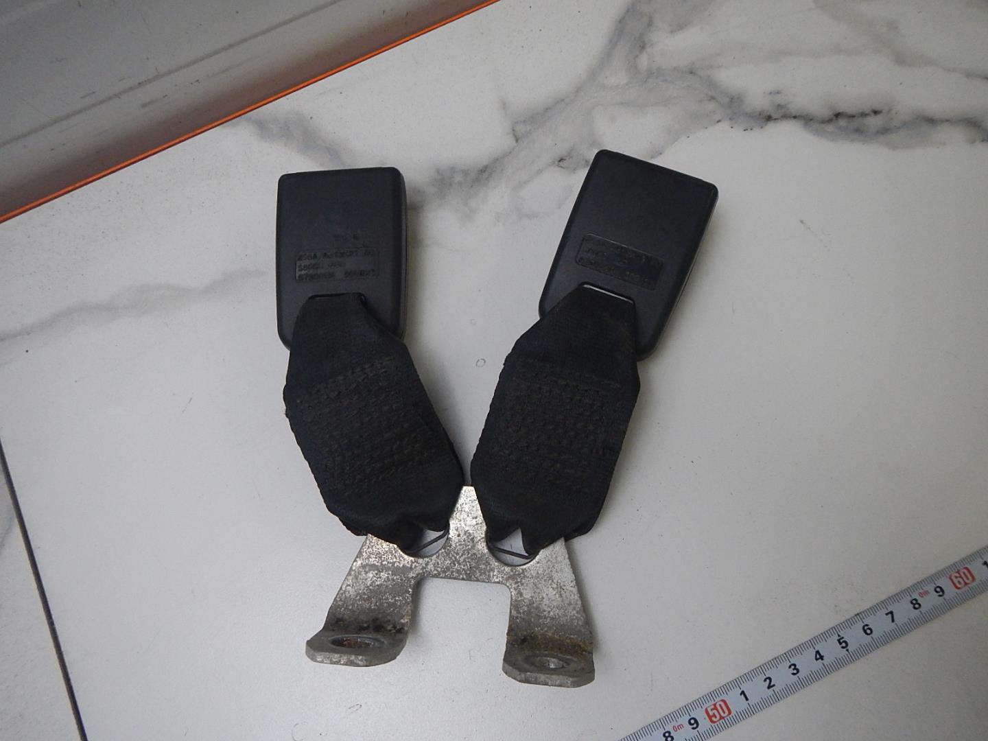 Ответная часть ремня безопасности