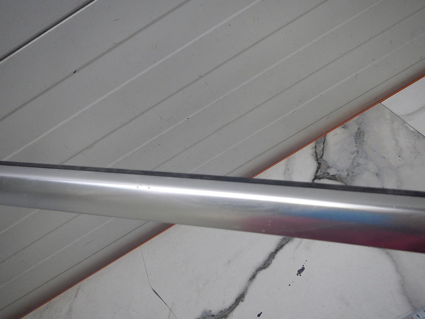 Накладка стекла заднего левого