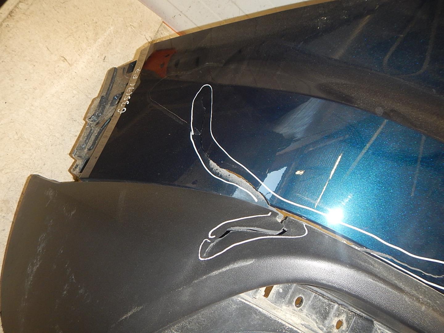 Бампер задний