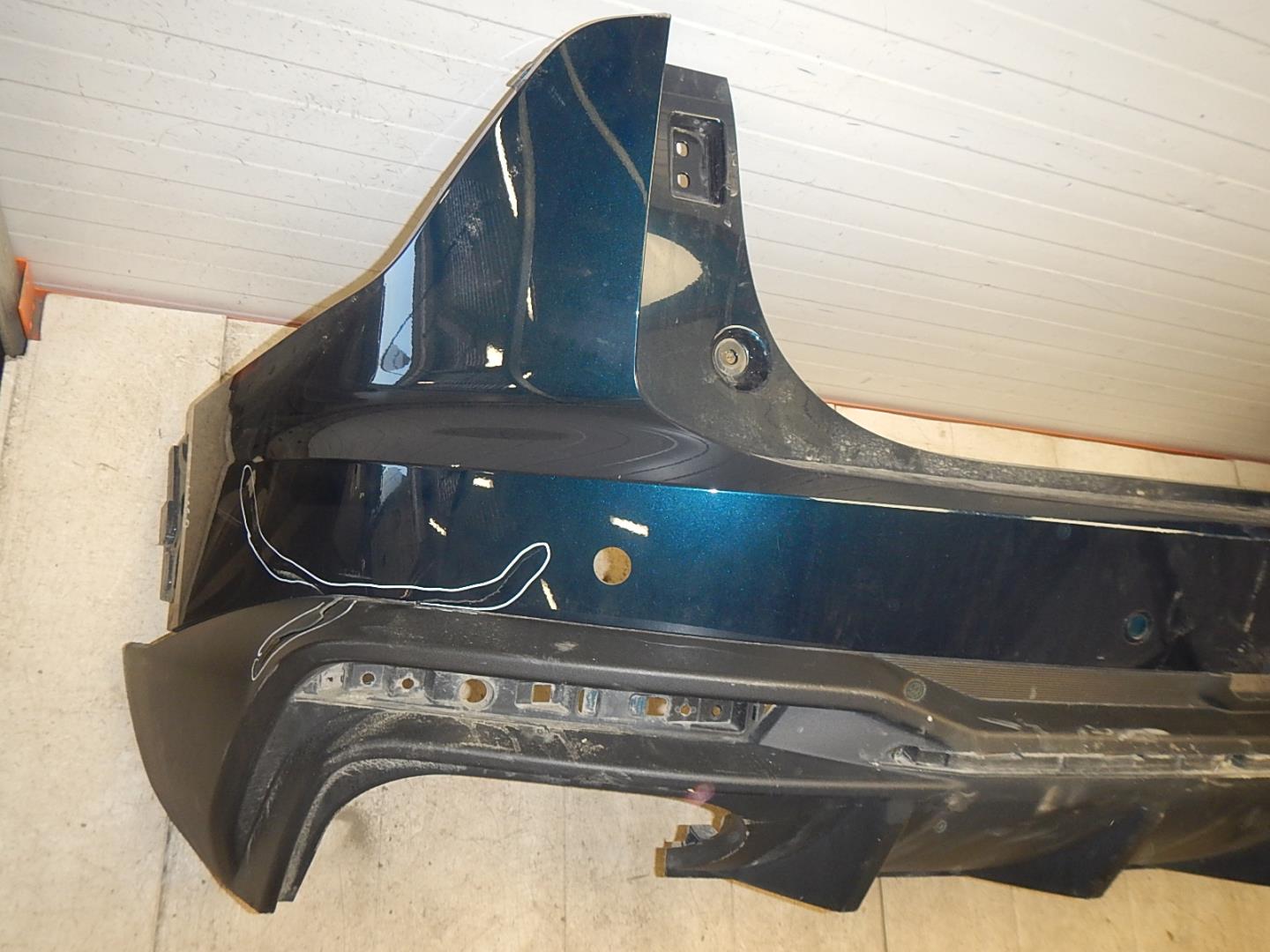 Бампер задний