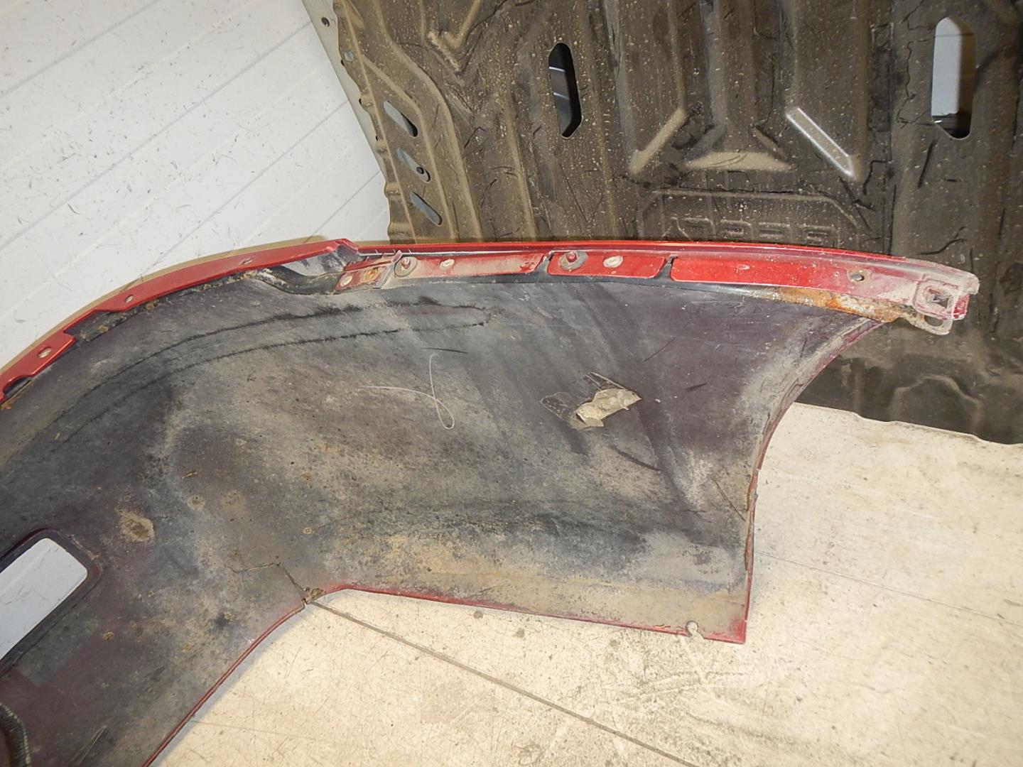 Бампер задний