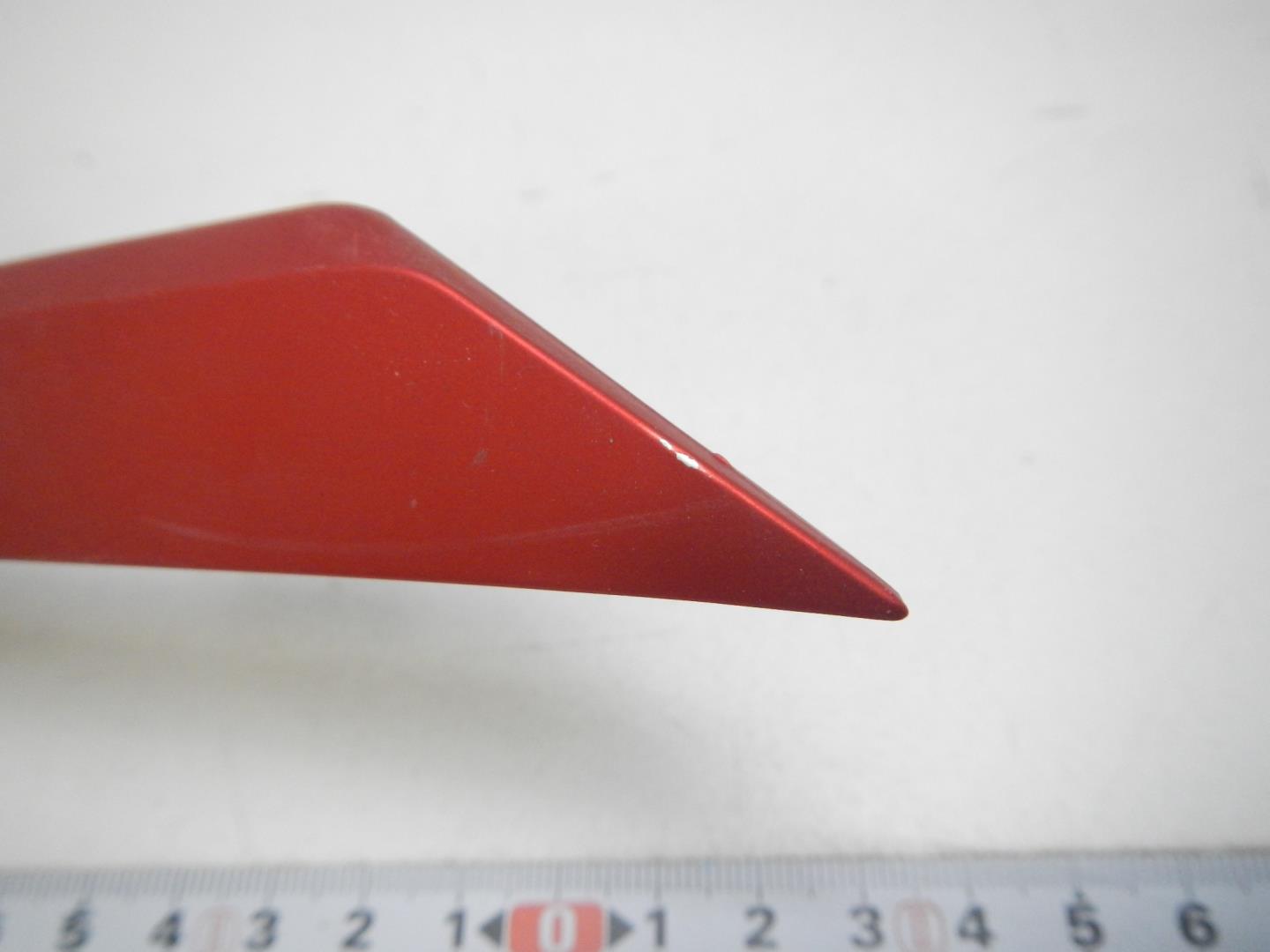 Молдинг переднего бампера правый