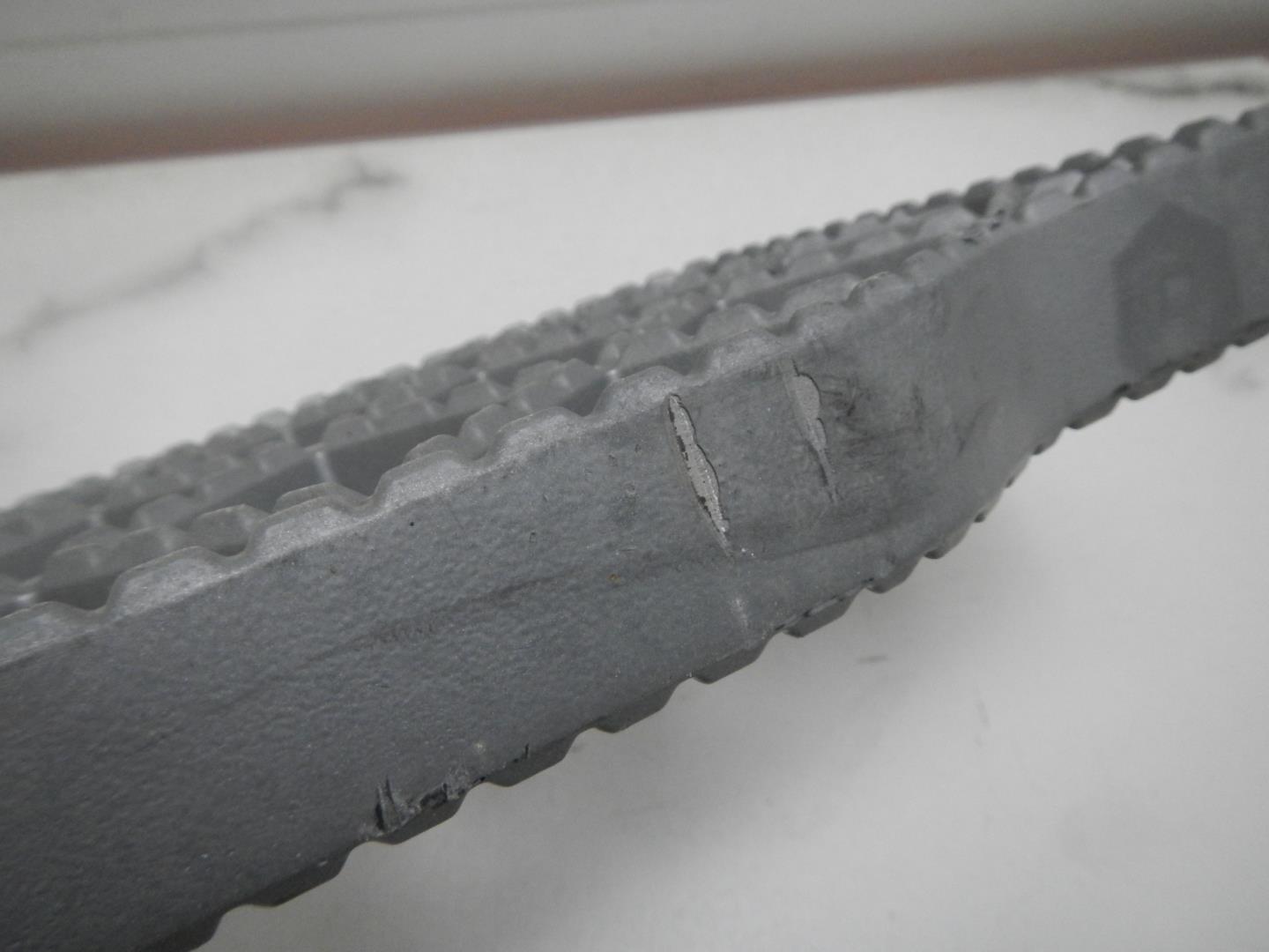 Подножка левая