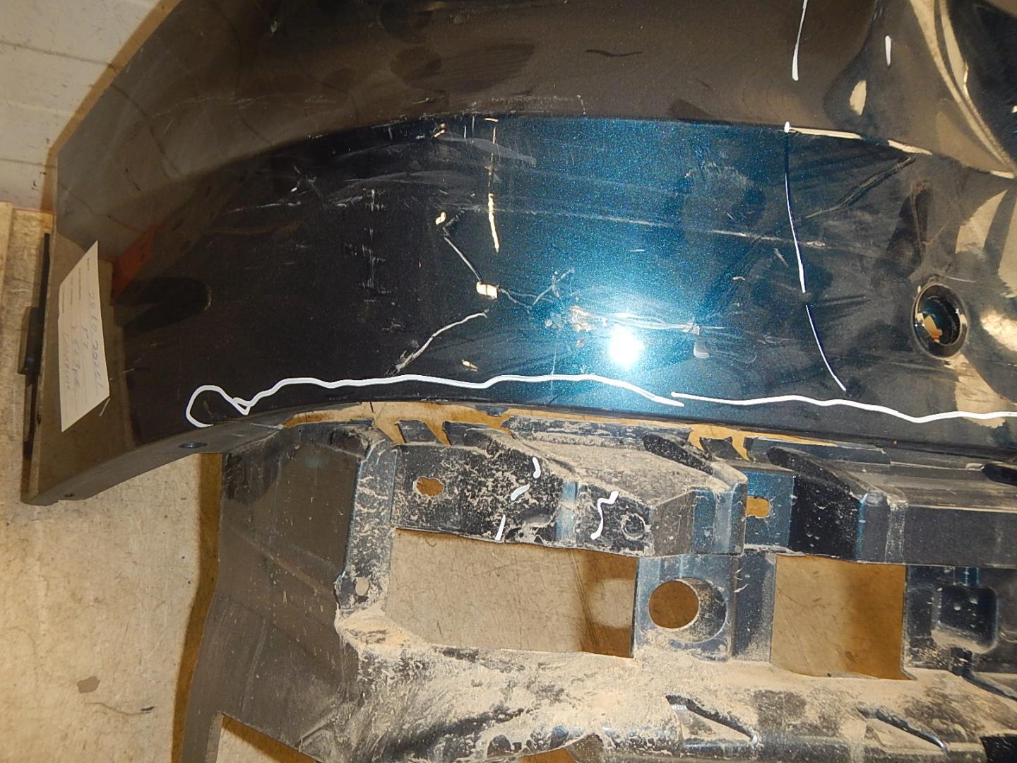 Бампер задний