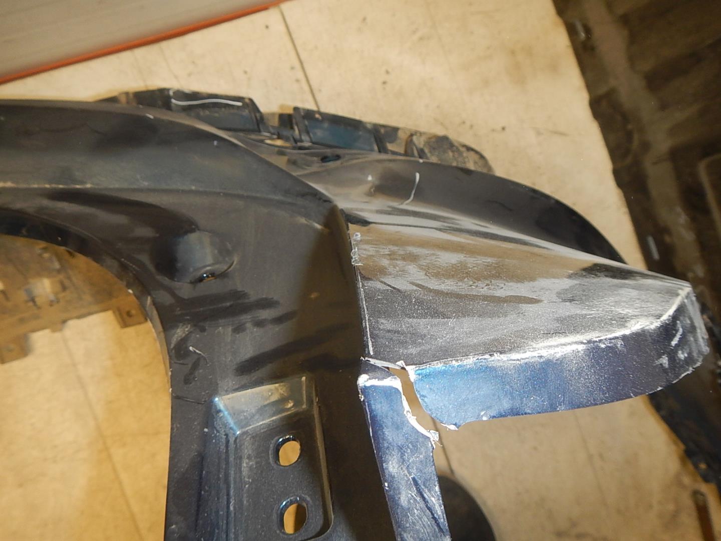 Бампер задний