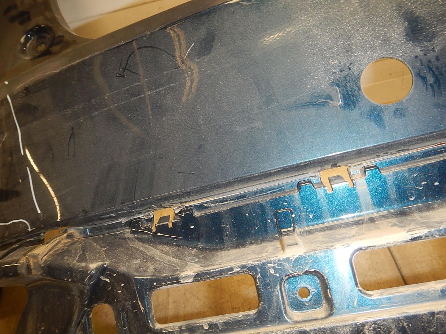 Бампер задний