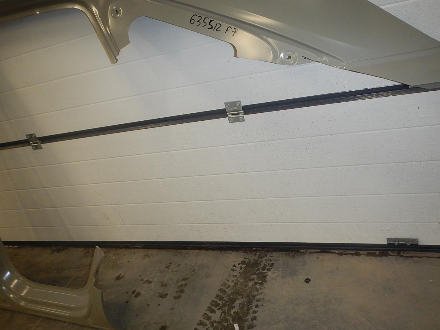 Кузовной элемент