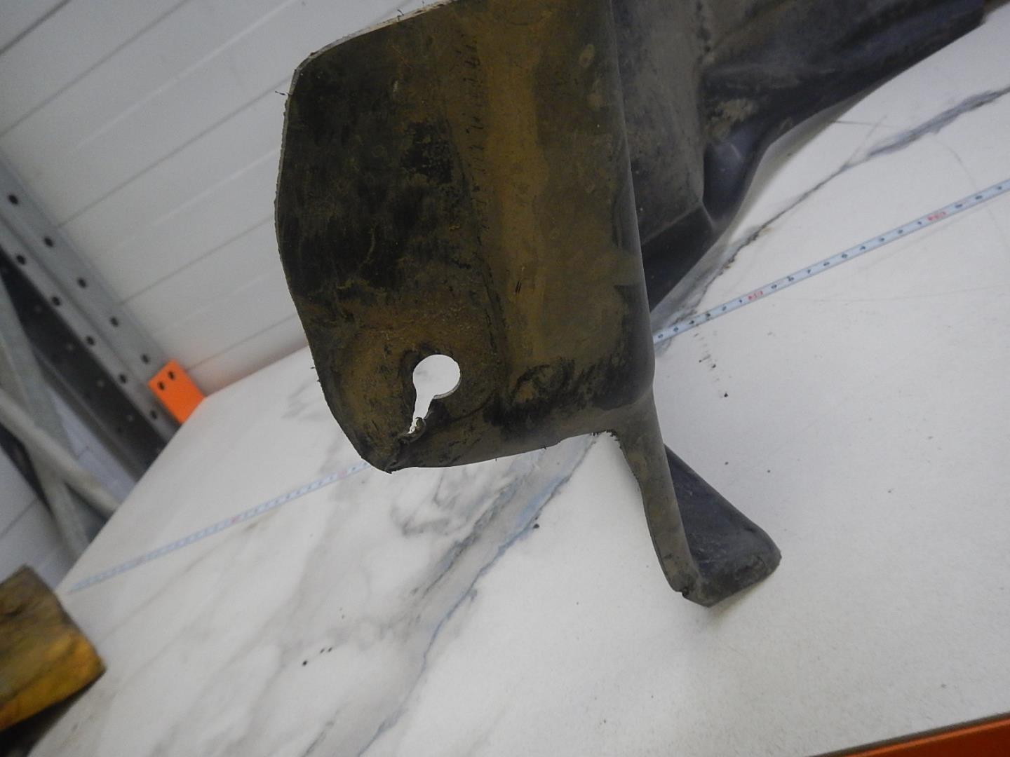 Локер передний левый