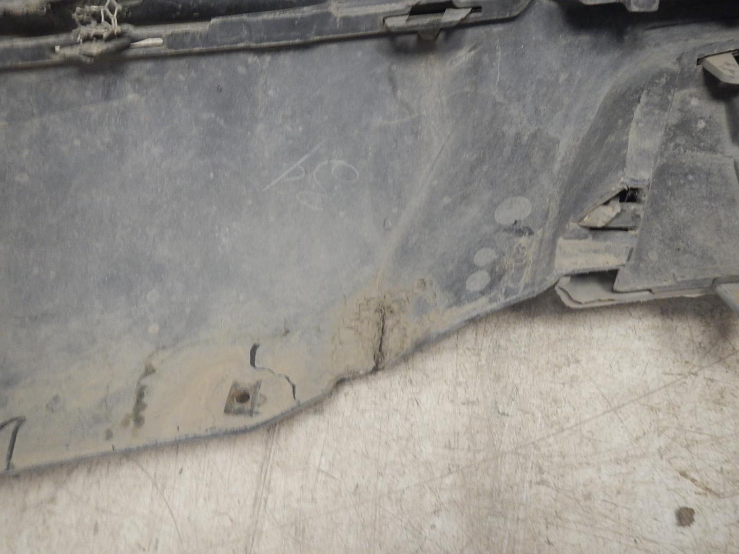 Бампер передний